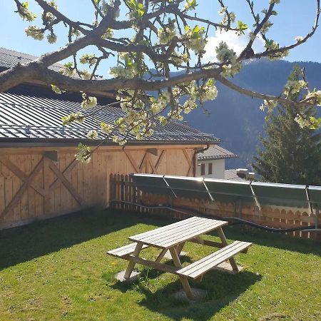 App. Monte Pore - Agriturismo La Majon Колле-Санта-Лучія Екстер'єр фото