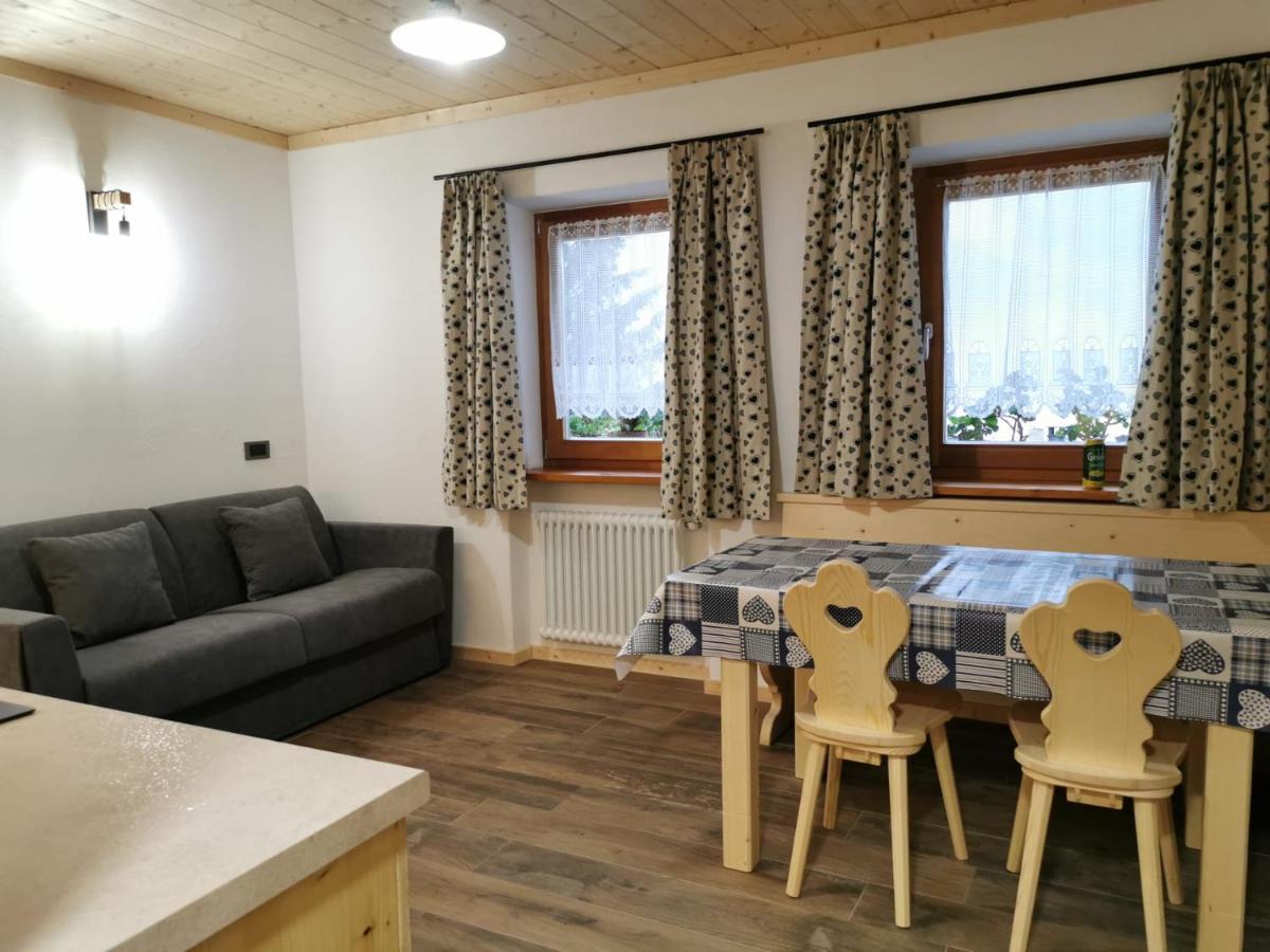 App. Monte Pore - Agriturismo La Majon Колле-Санта-Лучія Екстер'єр фото